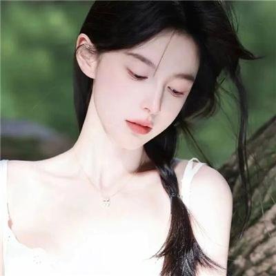 邪恶的蕾丝莉